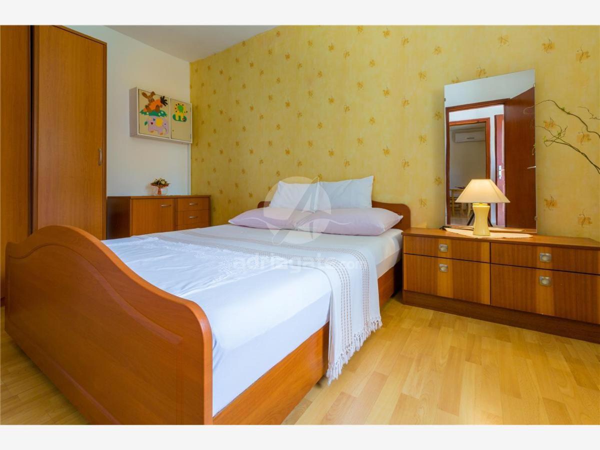 Apartments Dora Selce Luaran gambar