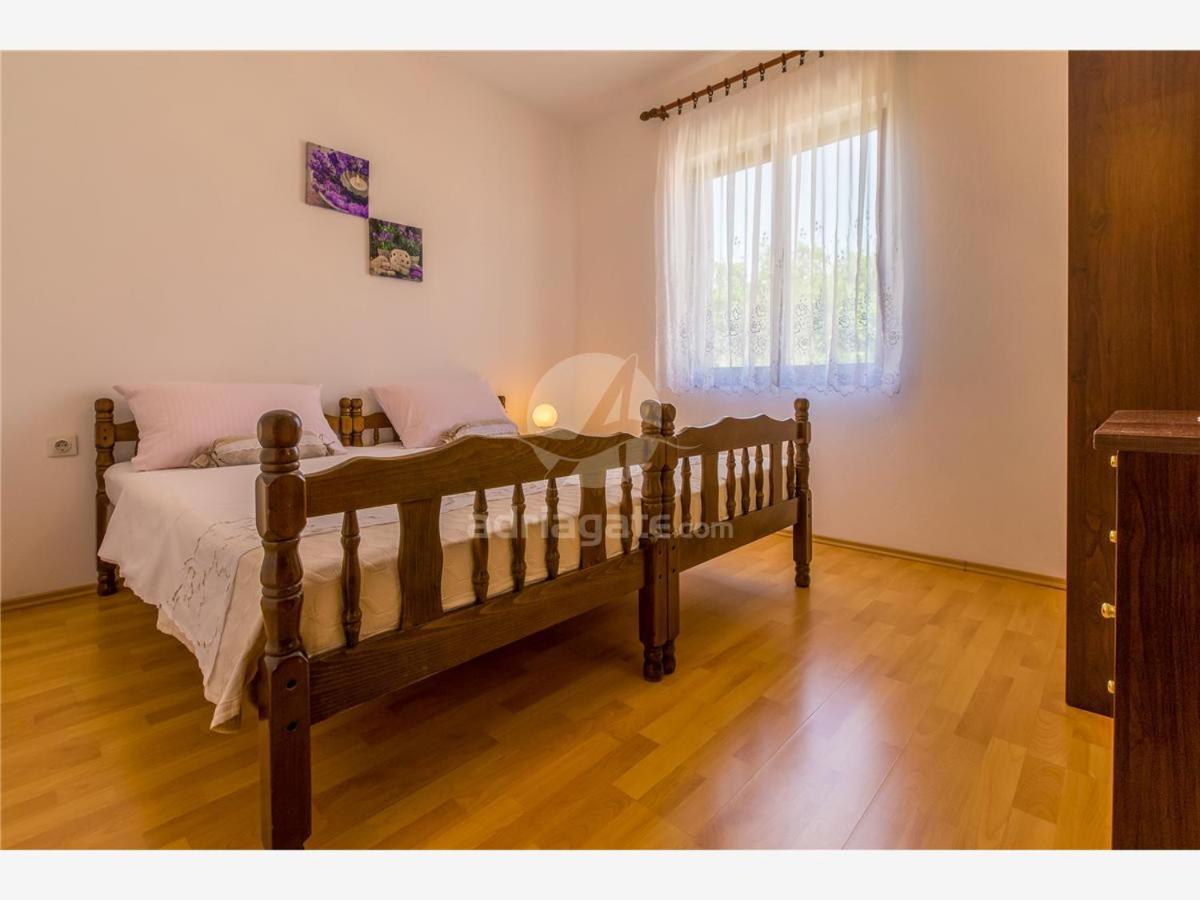 Apartments Dora Selce Luaran gambar