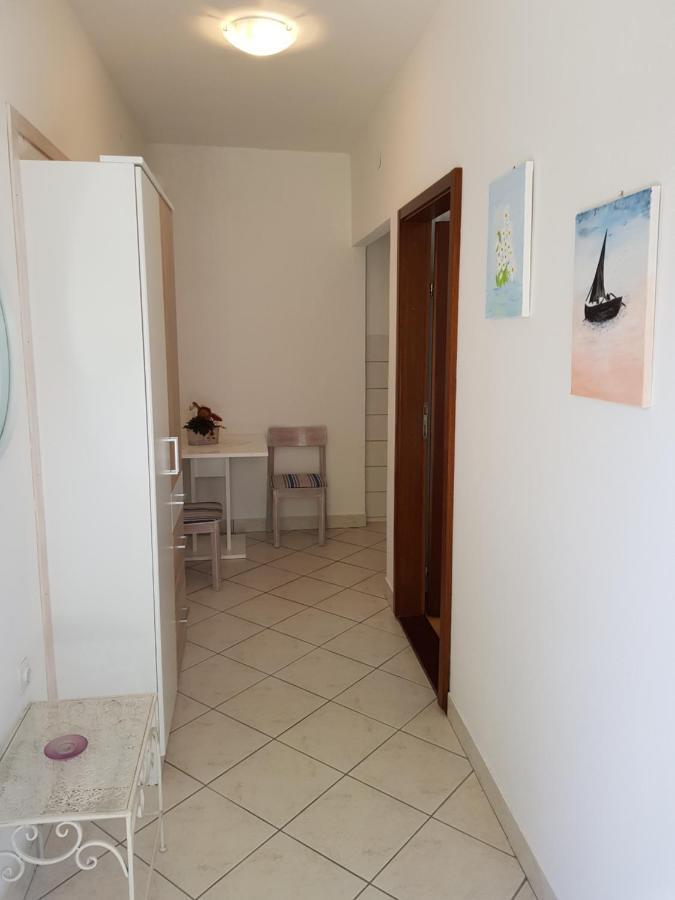 Apartments Dora Selce Luaran gambar